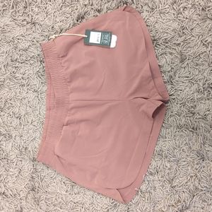 Tentree Destination Short